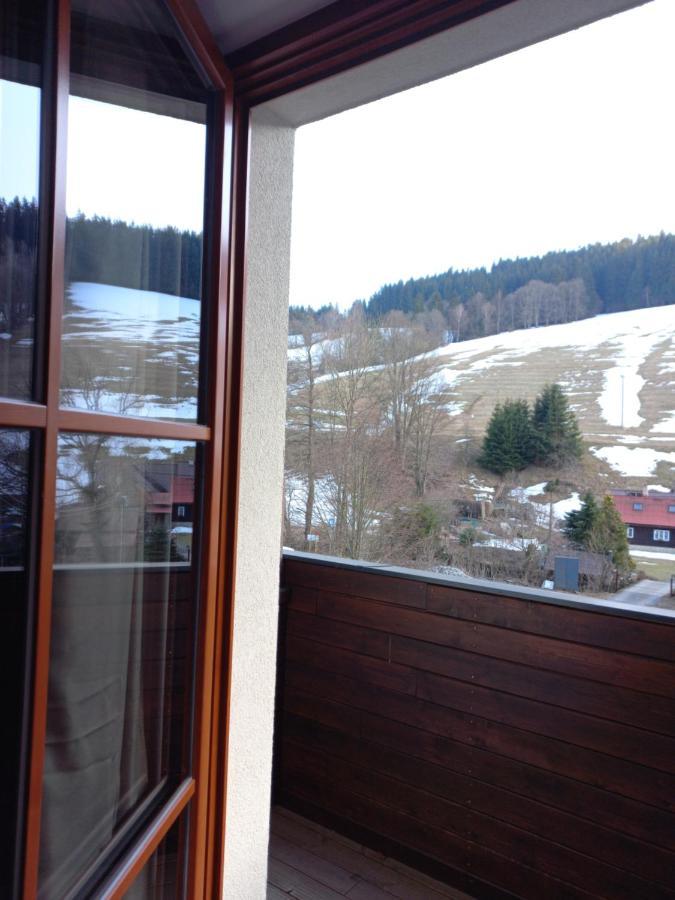 Apartman Acko Polansky Dvur - Velké Karlovice Eksteriør bilde