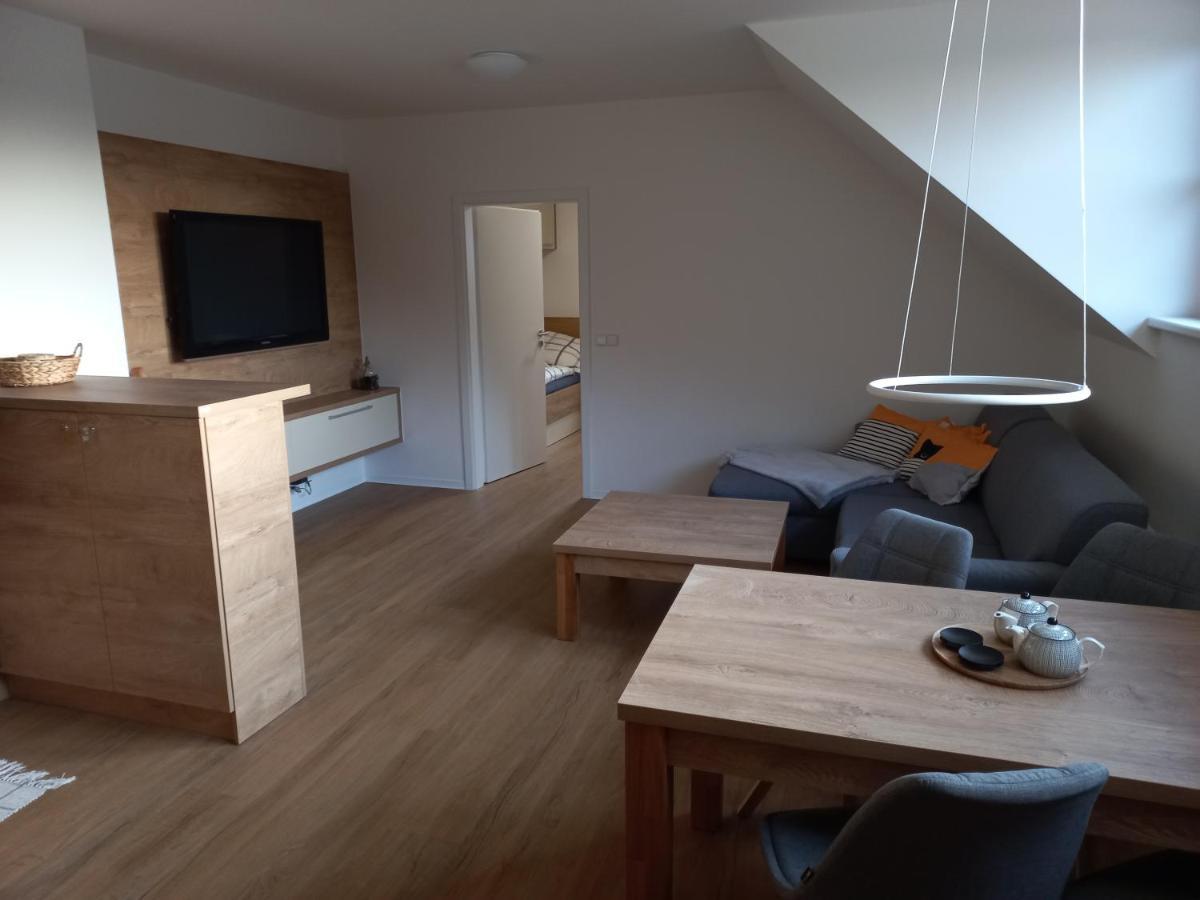 Apartman Acko Polansky Dvur - Velké Karlovice Eksteriør bilde
