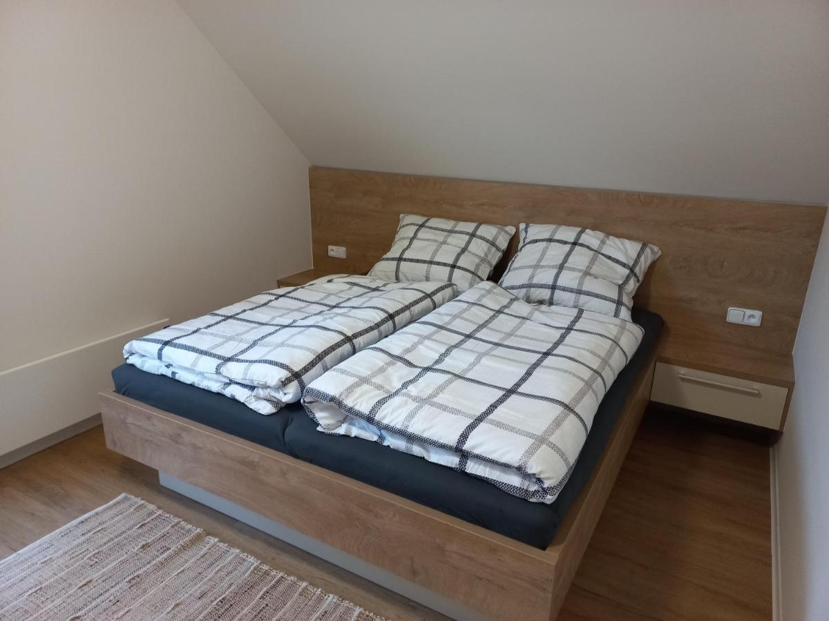 Apartman Acko Polansky Dvur - Velké Karlovice Eksteriør bilde