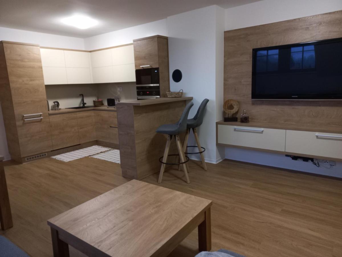 Apartman Acko Polansky Dvur - Velké Karlovice Eksteriør bilde